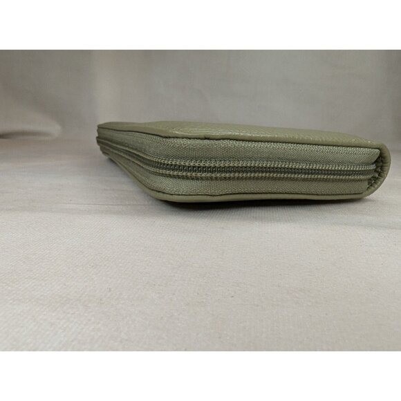 MFK COLLECTION Wallet Wristlet Green Olive - Picture 5 of 8